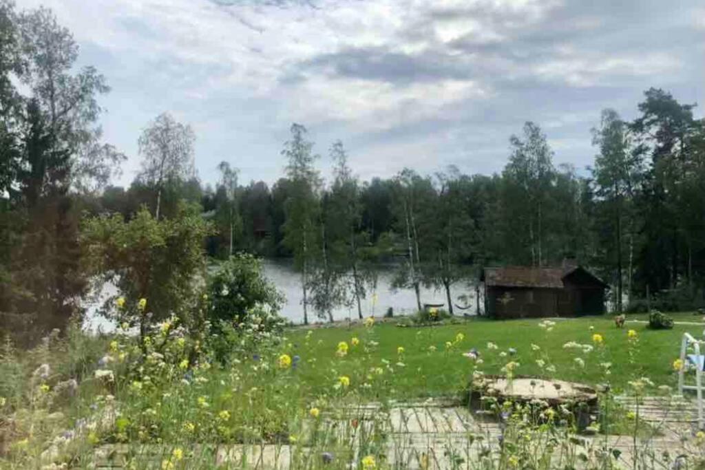 Yksio Jarvenrannalla Espoossa Apartment ภายนอก รูปภาพ